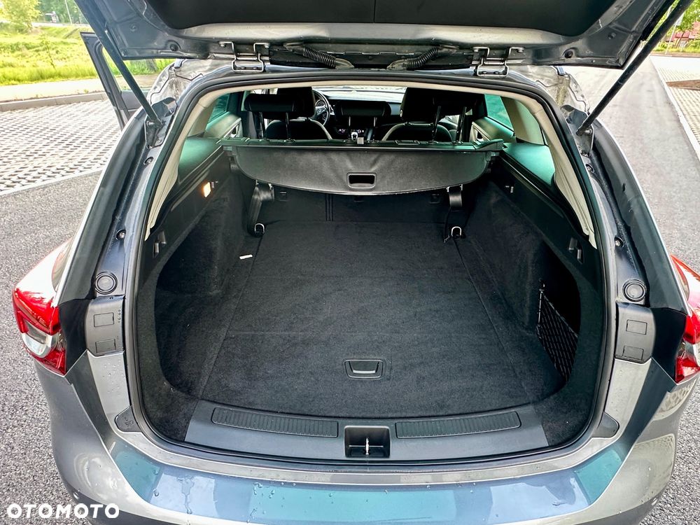 Opel Insignia - 22