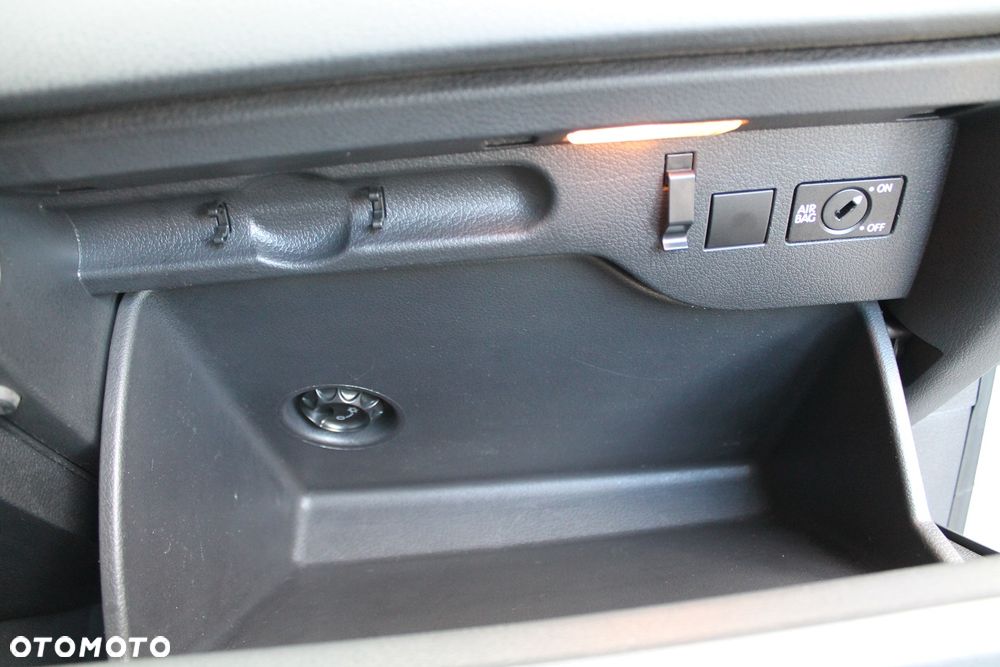 Volkswagen Tiguan 2.0 TDI DPF 4Motion Sport & Style - 30