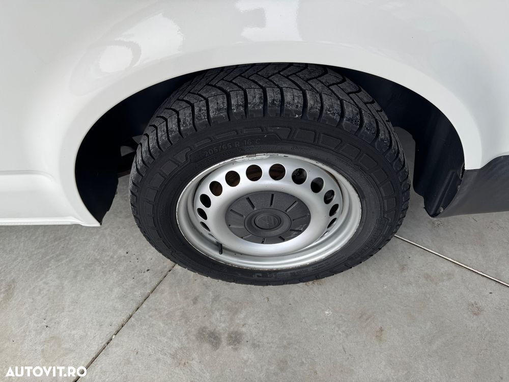 Volkswagen Transporter T6 - 29