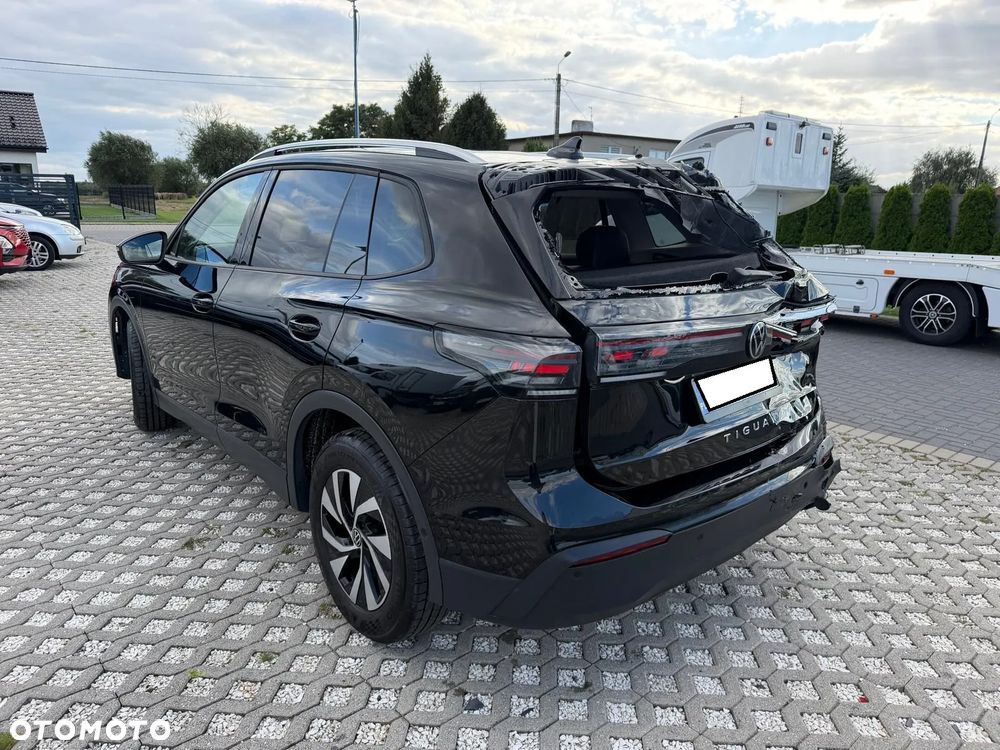 Volkswagen Tiguan 2.0 TDI SCR Elegance DSG - 3