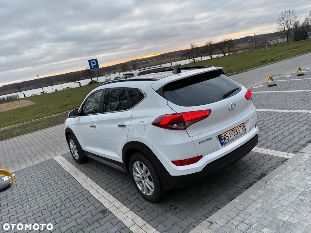 Hyundai Tucson 1.7 CRDI BlueDrive Premium 2WD DCT - 4
