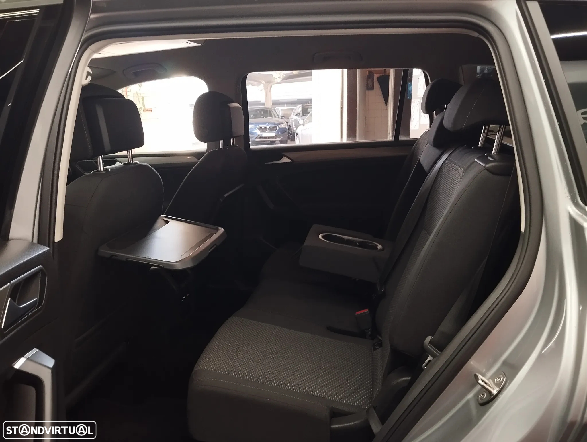VW Tiguan Allspace 2.0 TDI Confortline DSG - 18