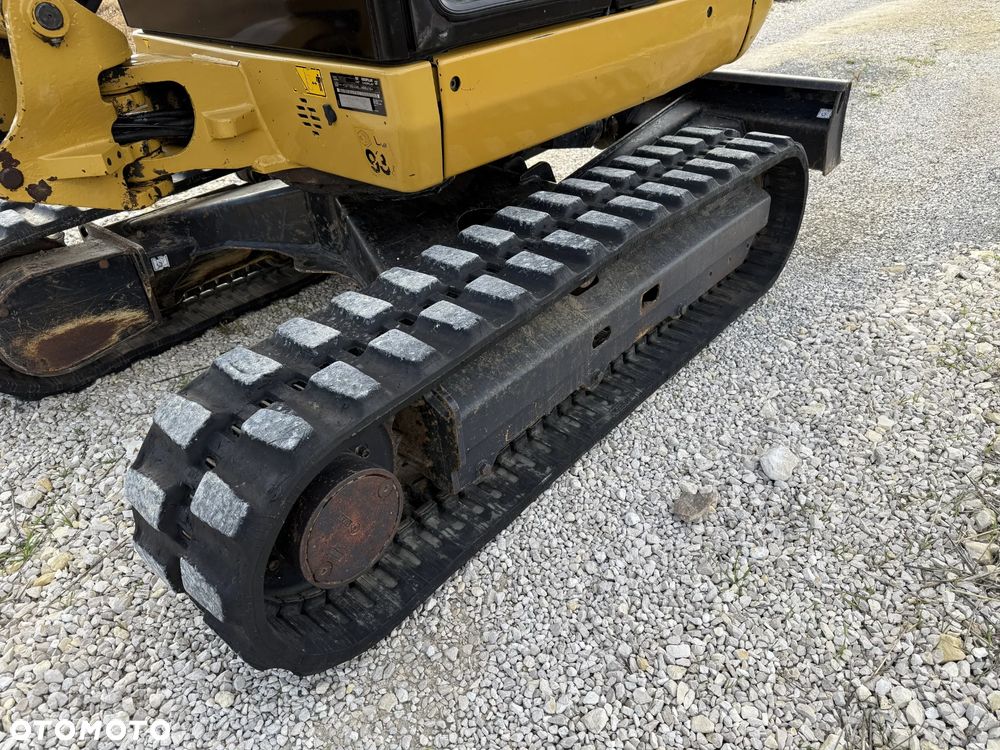 Caterpillar 302.4D - 10
