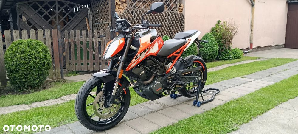 KTM Duke - 4