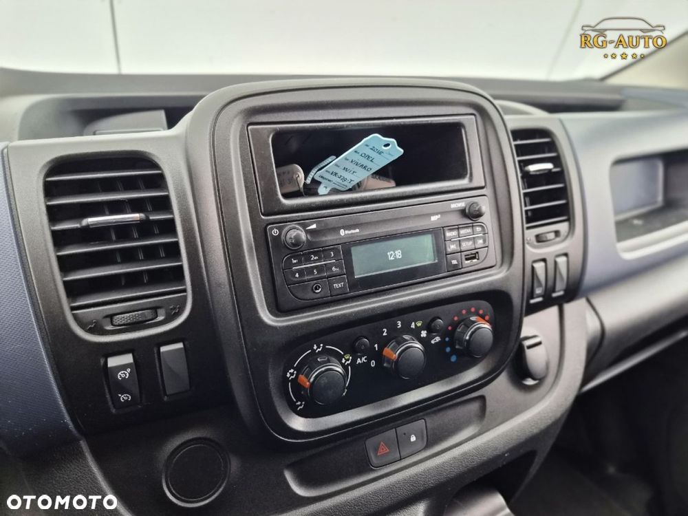 Opel Vivaro - 39