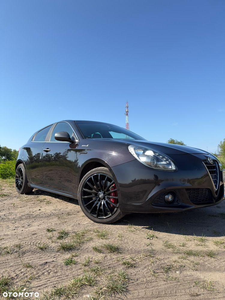 Alfa Romeo Giulietta - 1