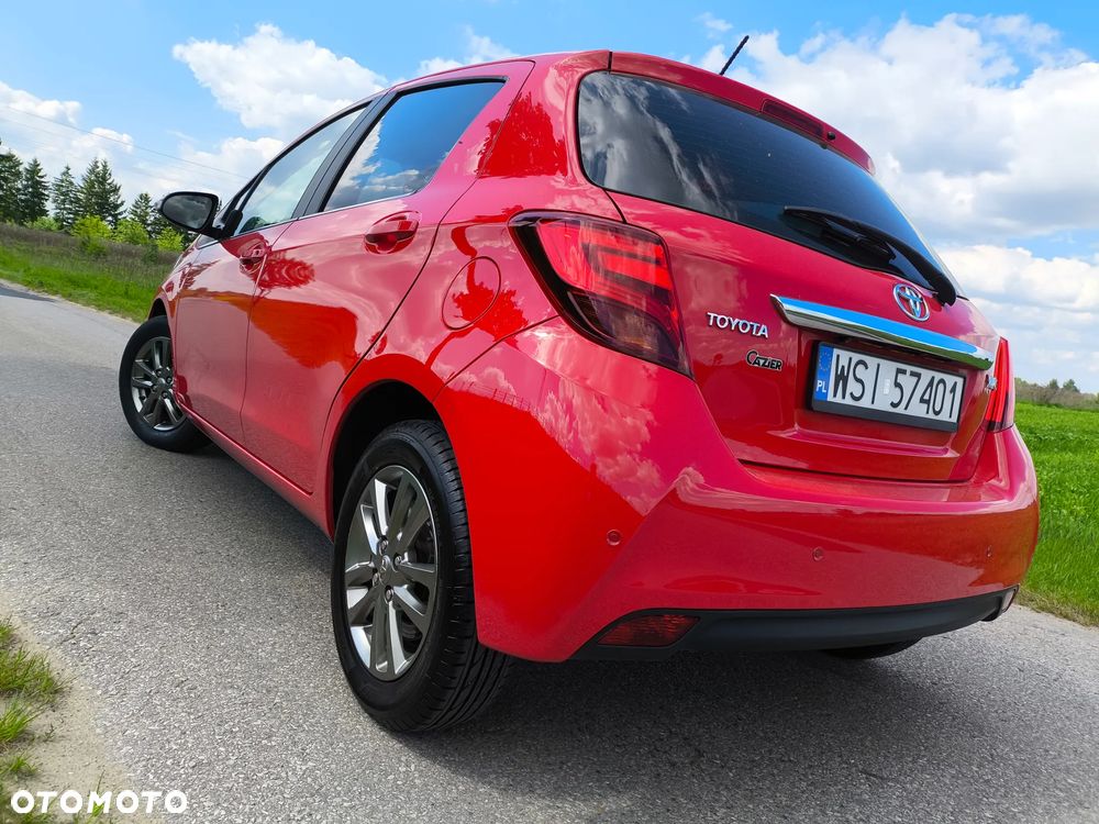 Toyota Yaris 1.33 VVT-i Executive - 15