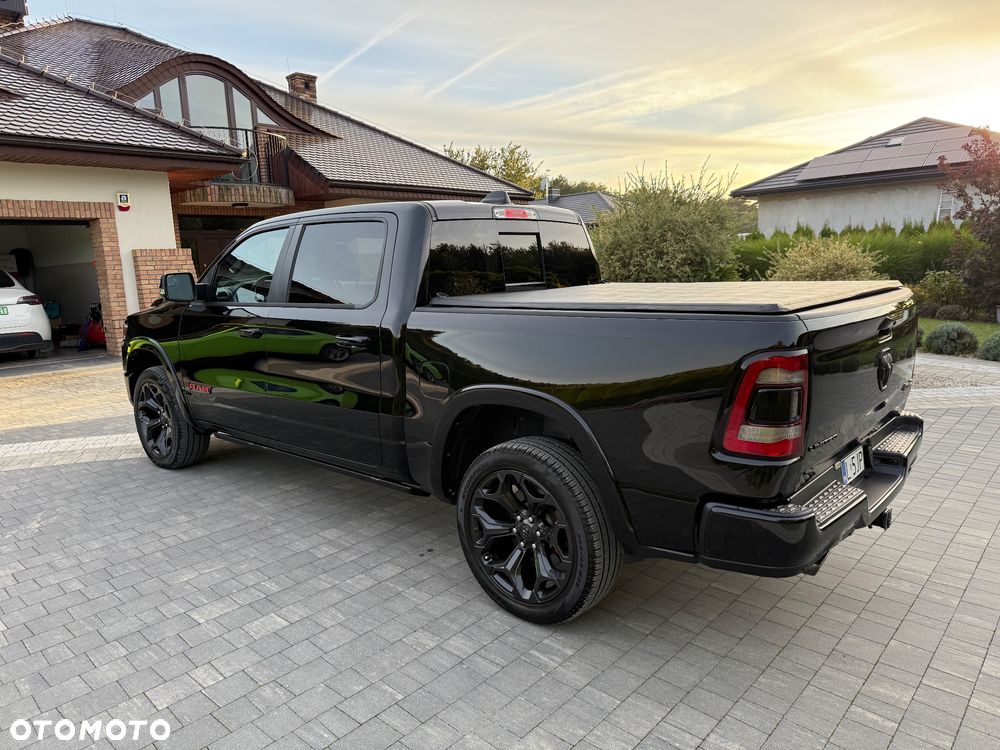 RAM 1500 5.7 Crew Cab Limited - 17