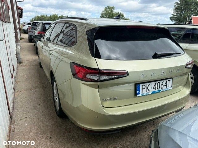 Skoda Superb 1.5 TSI mHEV Essence DSG - 2