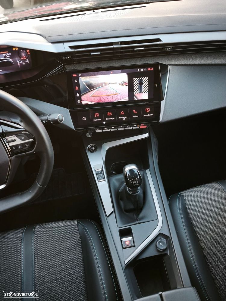 Peugeot 308 1.2 PureTech Allure - 21