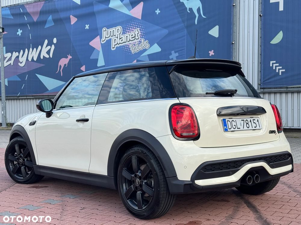 MINI Cooper S Standard - 5