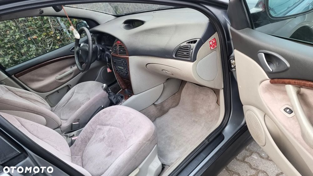 Citroën C5 2.0 HDi SX - 6