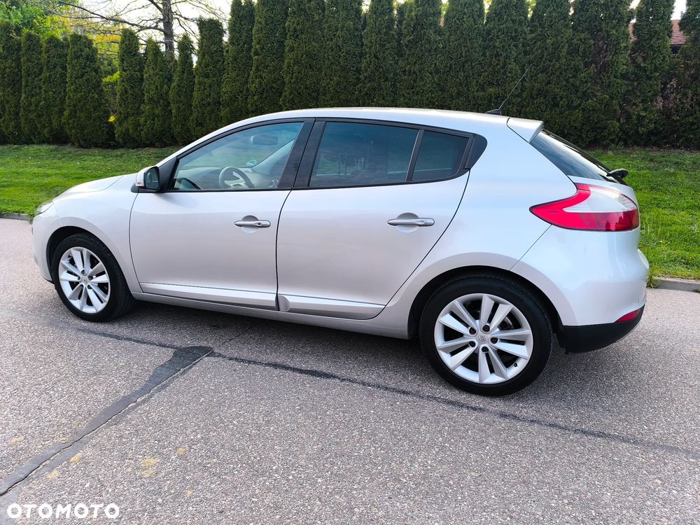 Renault Megane TCe 130 Dynamique - 3