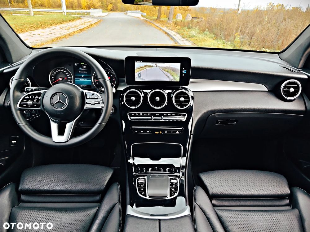 Mercedes-Benz GLC 200 4Matic 9G-TRONIC Exclusive - 28