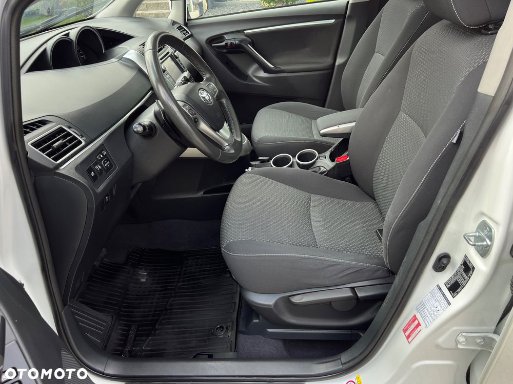 Toyota Verso 1.8 Sol plus 7os MS - 13