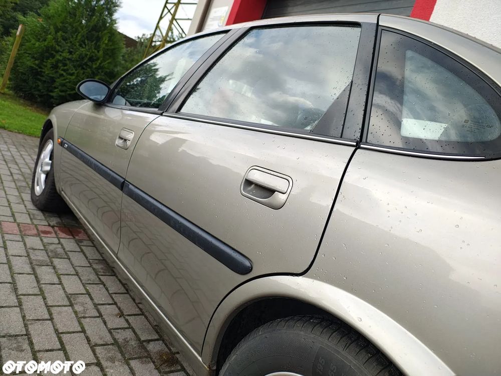 Opel Vectra - 25