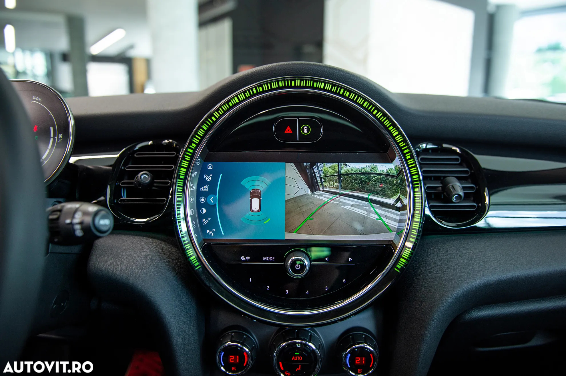 Mini Cooper SE Standard - 21