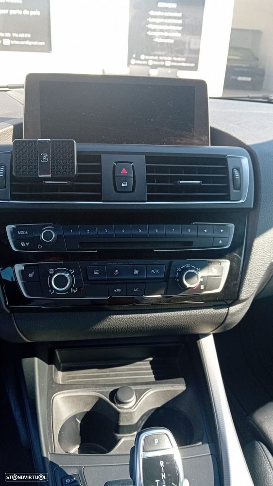 BMW 220 d Cabrio Pack M Auto - 12