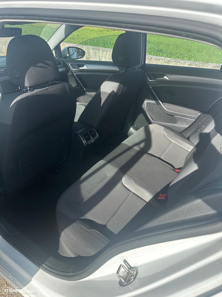 VW Golf 1.6 TDi GPS Edition - 4