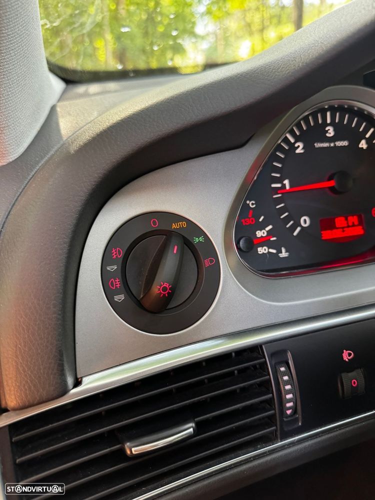 Audi A6 Avant 2.0 TDI Multitronic S-line - 18
