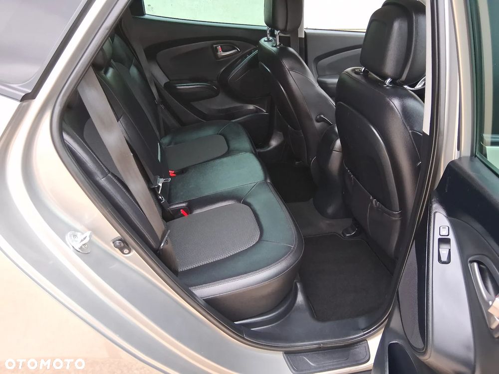 Hyundai ix35 2.0 2WD Comfort - 11