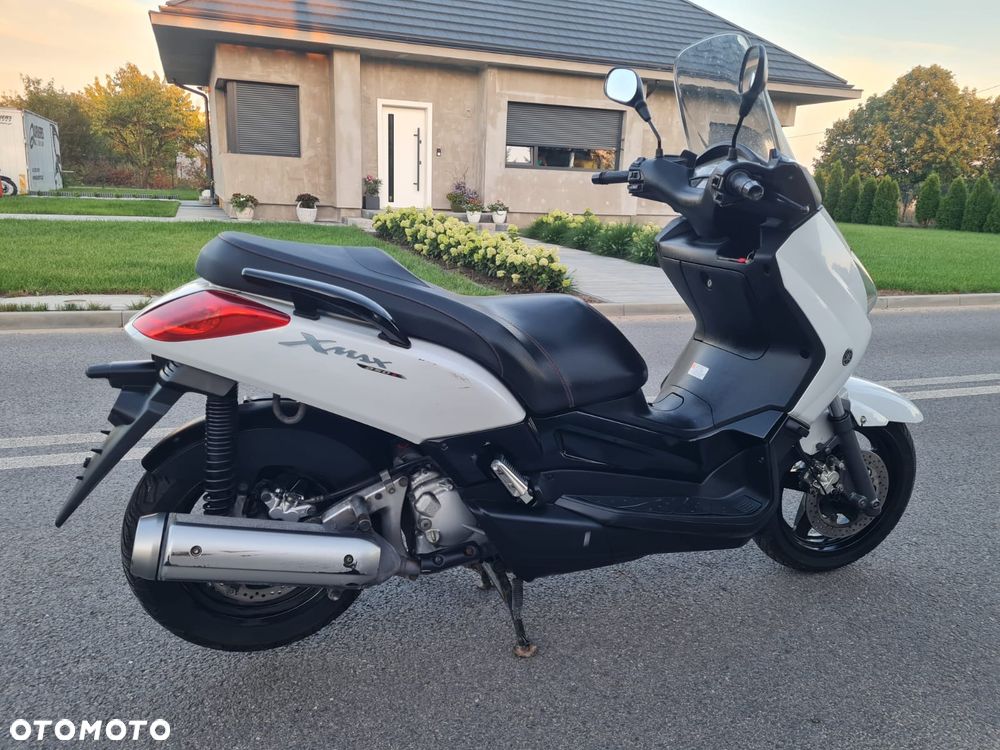 Yamaha X-max - 3