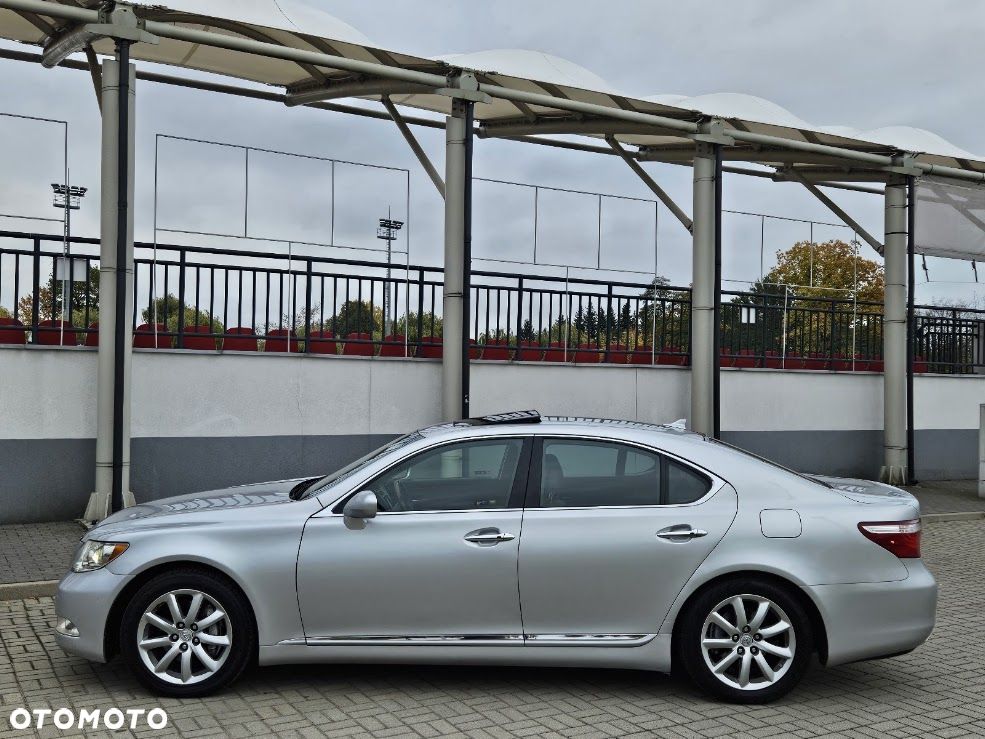 Lexus LS 2007