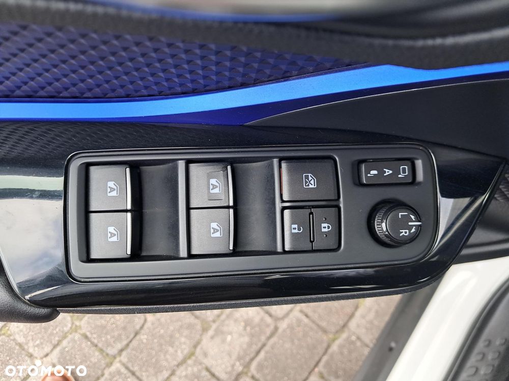Toyota C-HR 1.8 Hybrid Dynamic - 10
