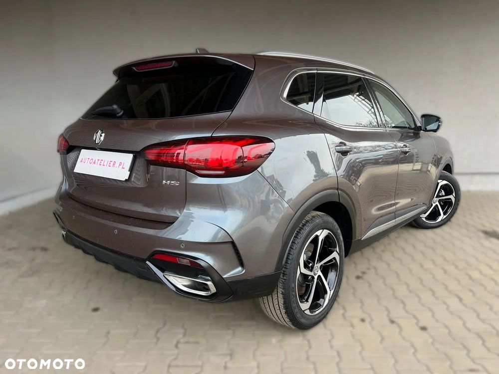 MG HS 1.5 T-GDI Exclusive DCT - 8