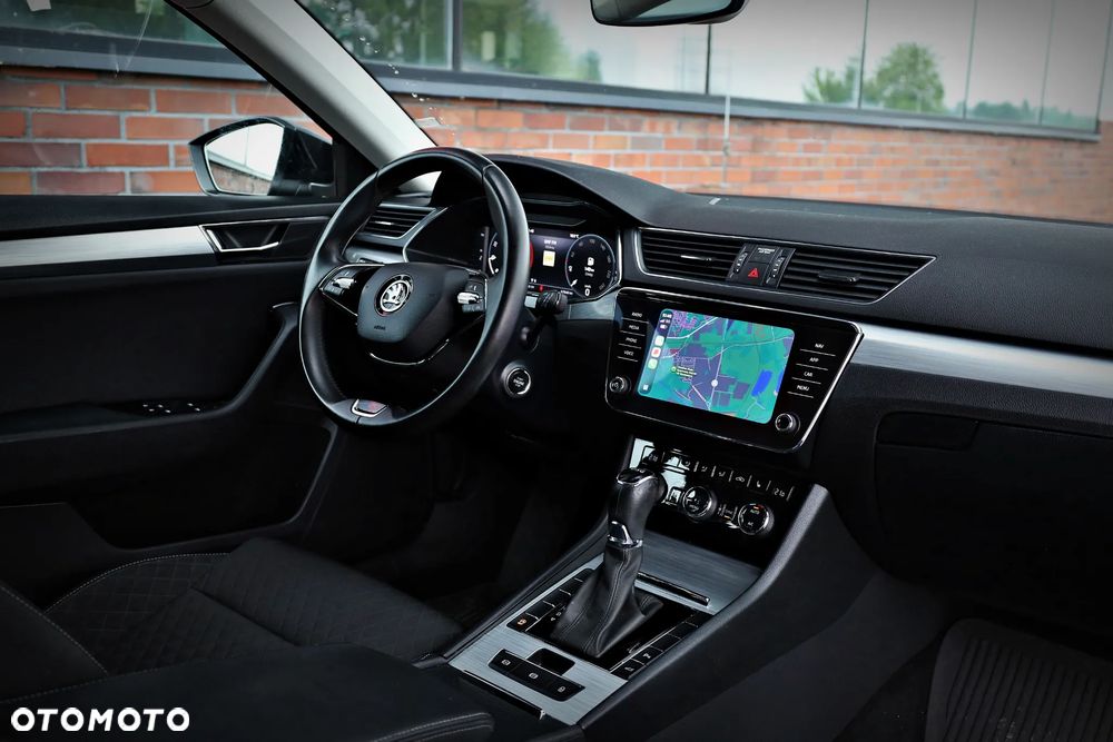Skoda Superb 2.0 TDI SCR Ambition DSG - 21