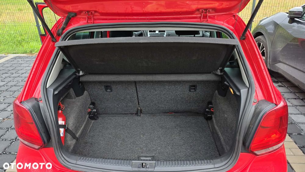 Volkswagen Polo 1.6 TDI MATCH - 16