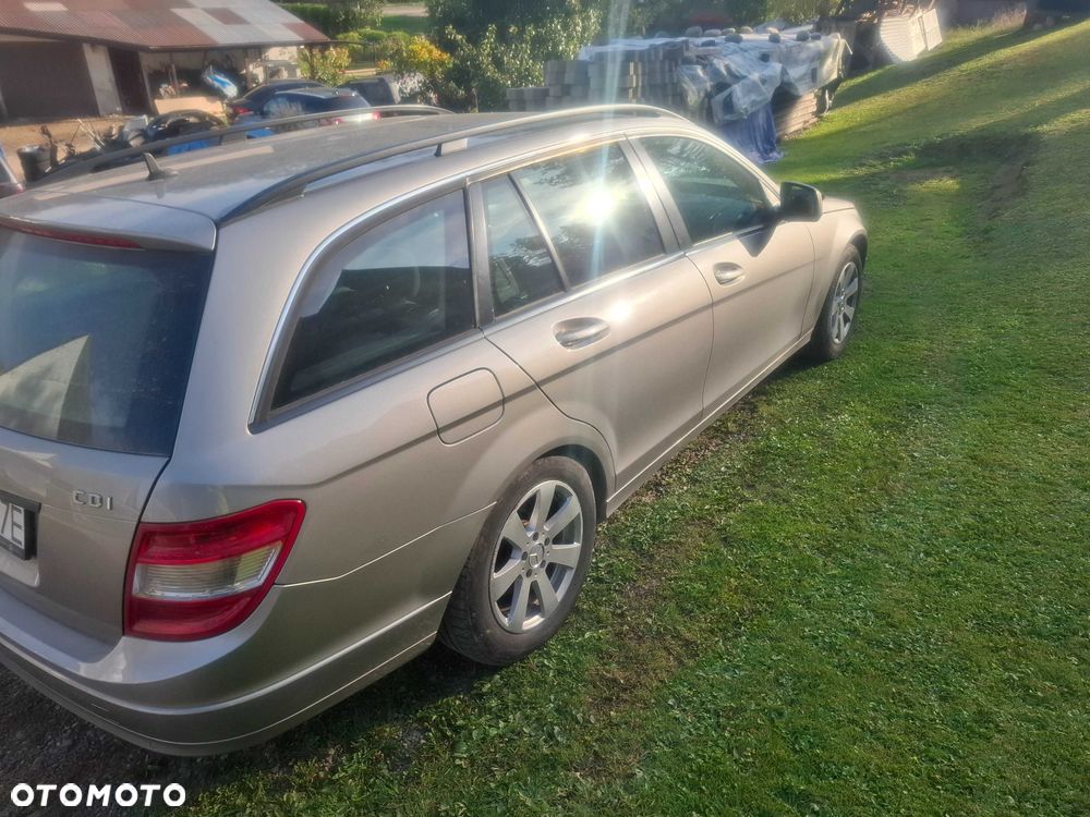 Mercedes-Benz C-Class 2008 photo 4