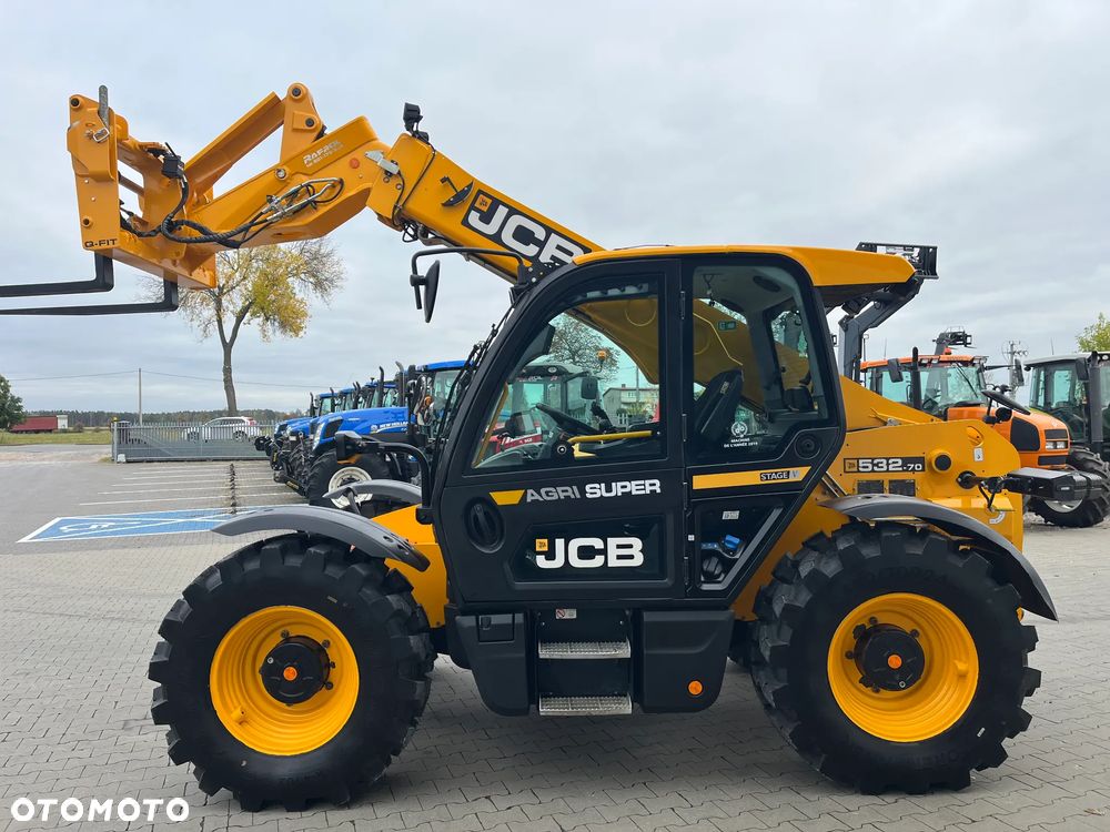 JCB 532-70 AgriSuper Stage V - 8