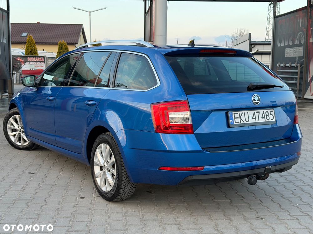 Skoda Octavia 1.6 TDI DSG Premium Edition - 10