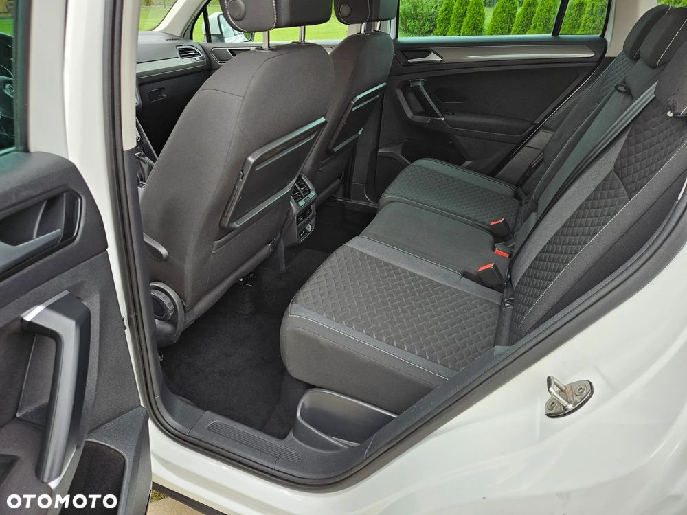 Volkswagen Tiguan 2.0 TDI SCR Life - 9