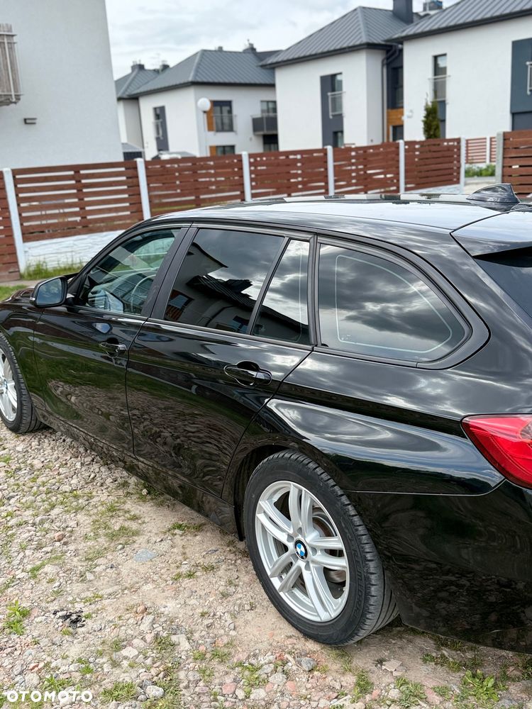 BMW Seria 3 320d - 3