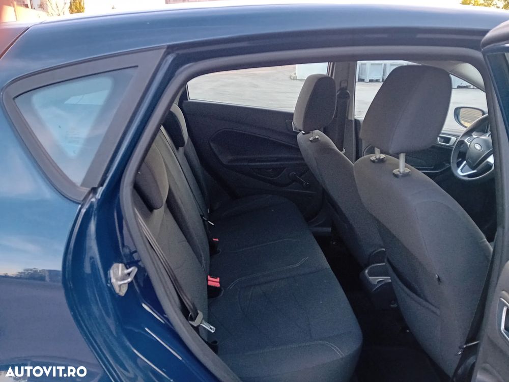 Ford Fiesta 1.25 Celebration - 6