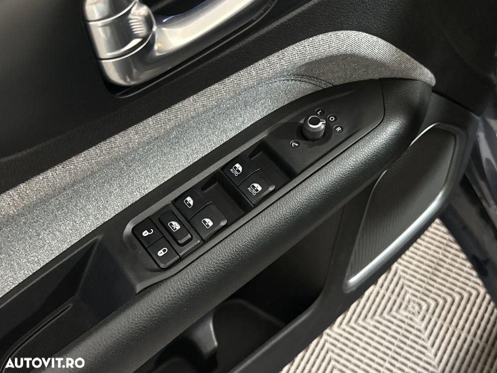 Jeep Compass - 15