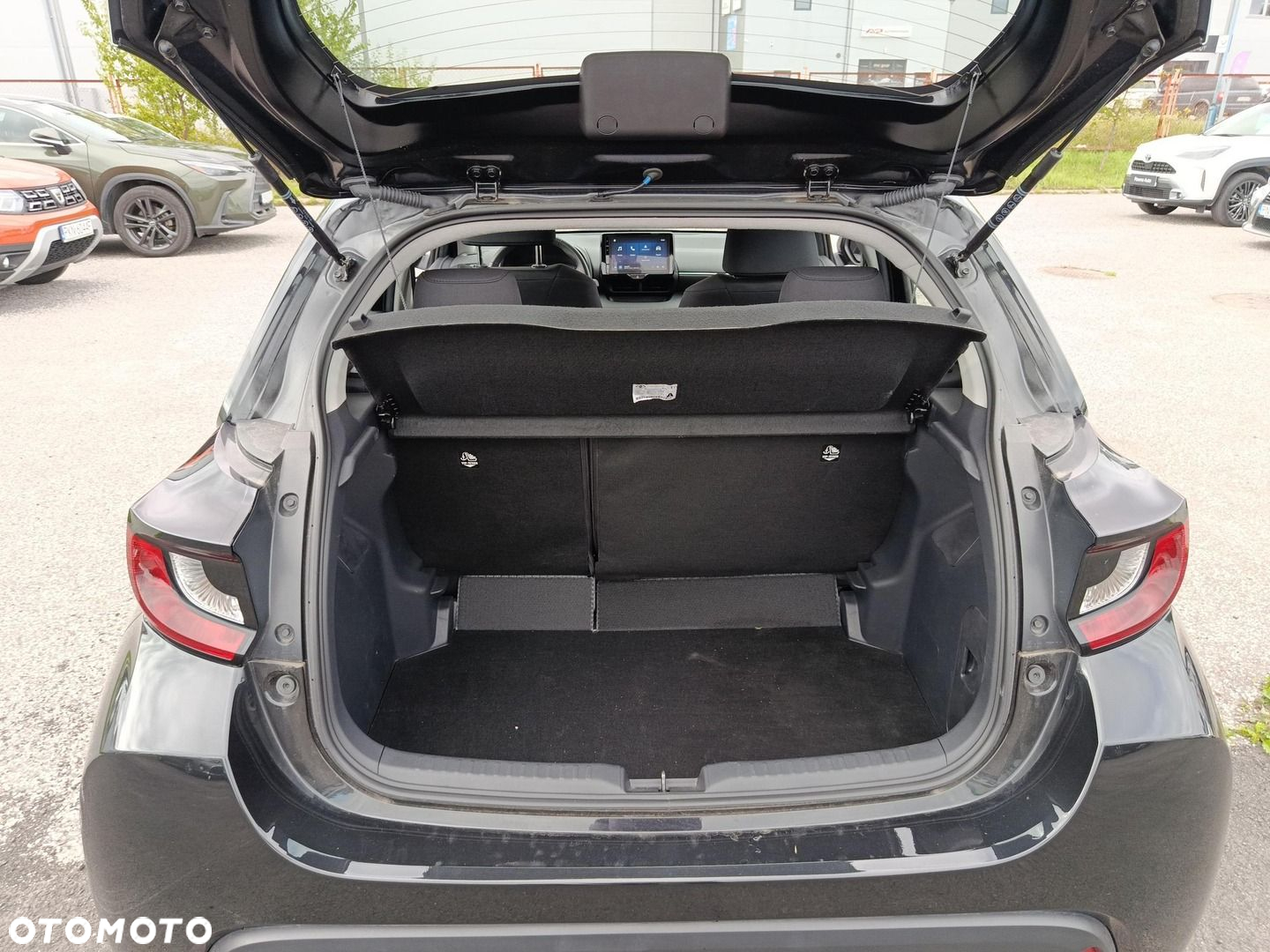 Toyota Yaris 1.5 Comfort - 13