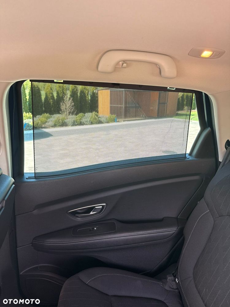 Renault Scenic ENERGY TCe 140 LIMITED - 22