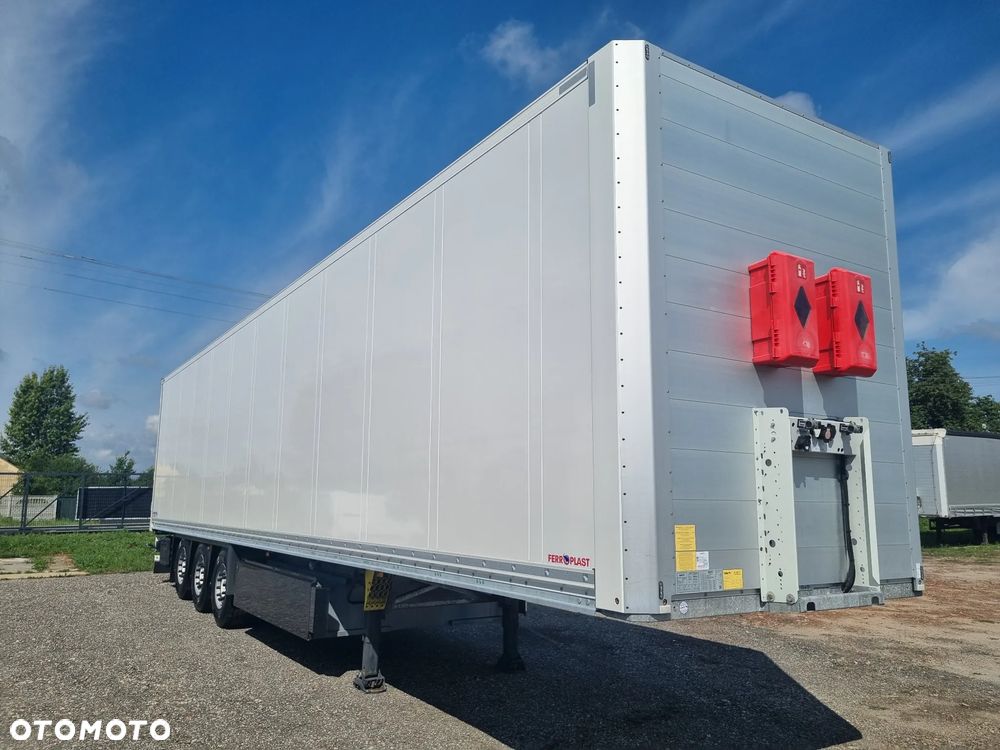 Schmitz Cargobull SCB*S3B - 18