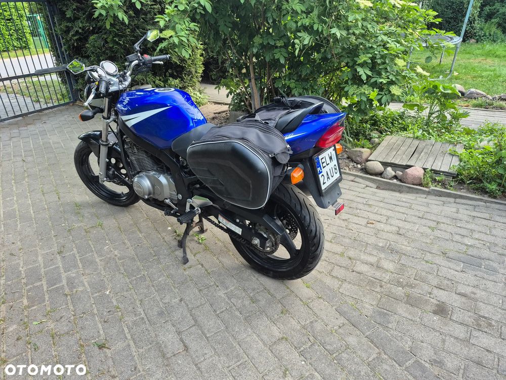 Suzuki GS - 2