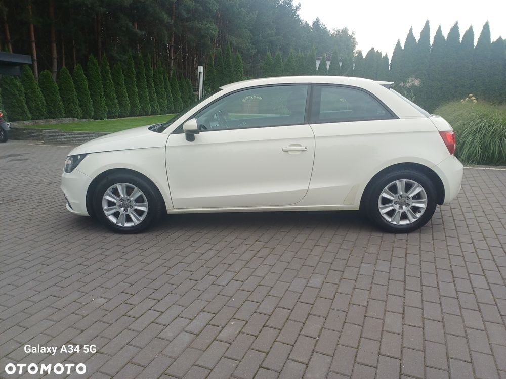 Audi A1 1.6 TDI Ambition - 4
