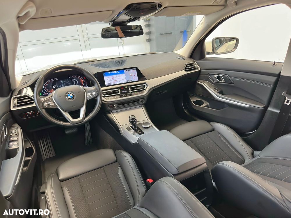 BMW Seria 3 318d Touring Aut. Sport Line - 5