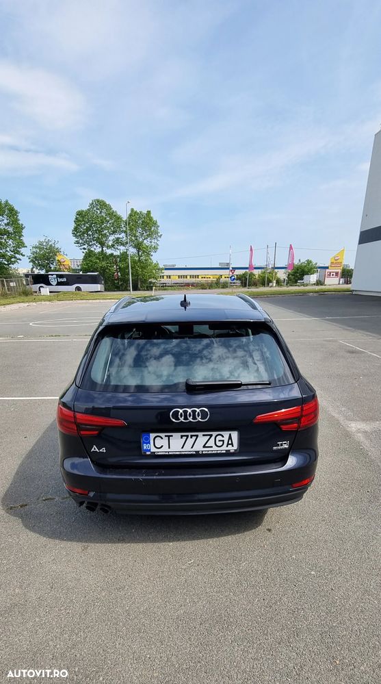 Audi A4 Avant 2.0 TDI quattro Stronic - 2