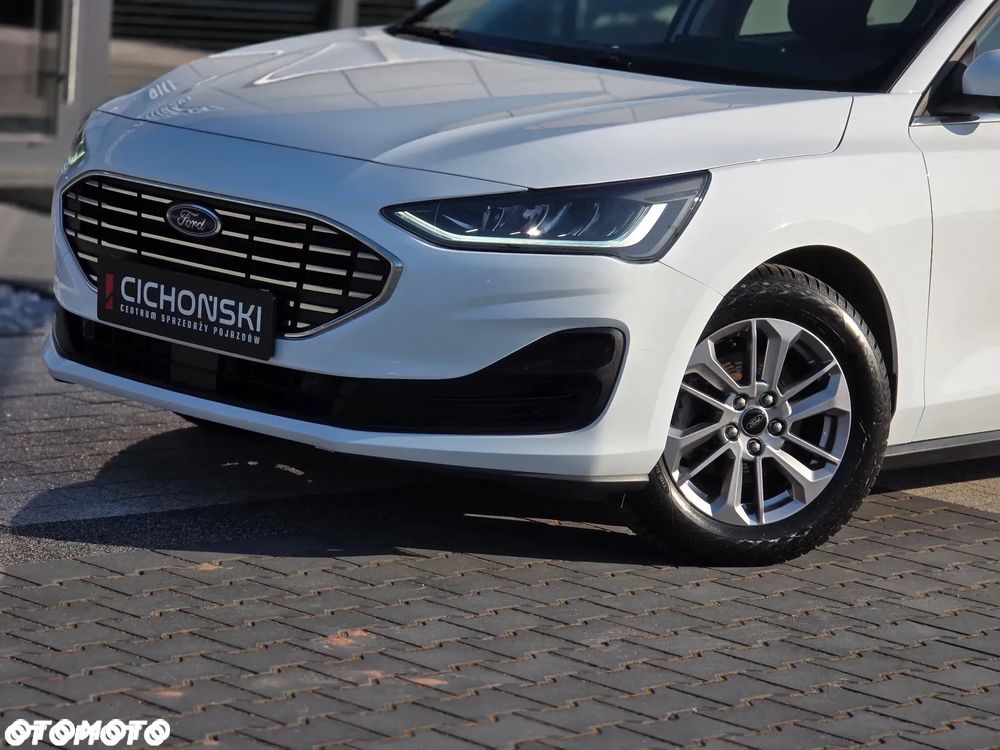 Ford Focus 1.0 EcoBoost mHEV Titanium - 29