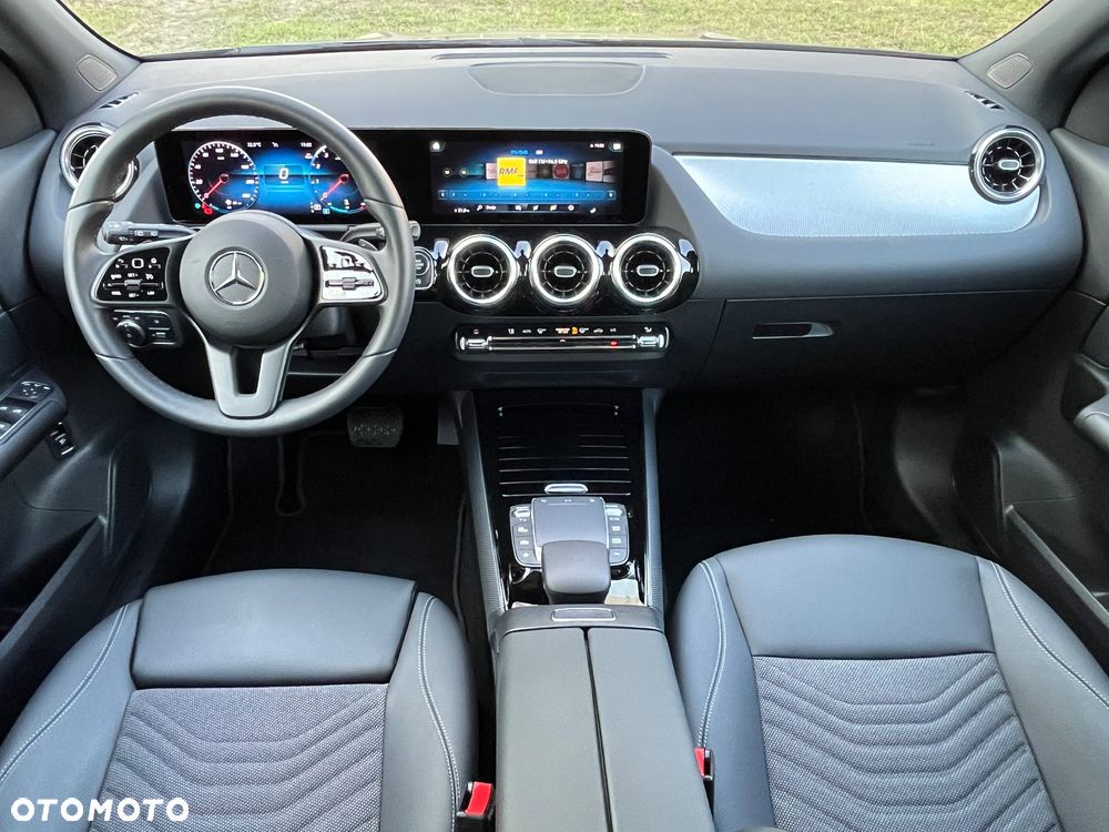 Mercedes-Benz GLA 200 Style - 15
