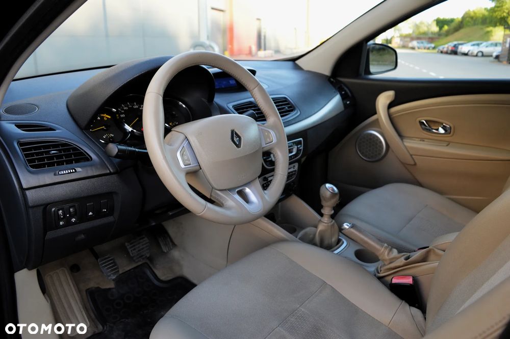 Renault Fluence 1.5 dCi Privilege - 5