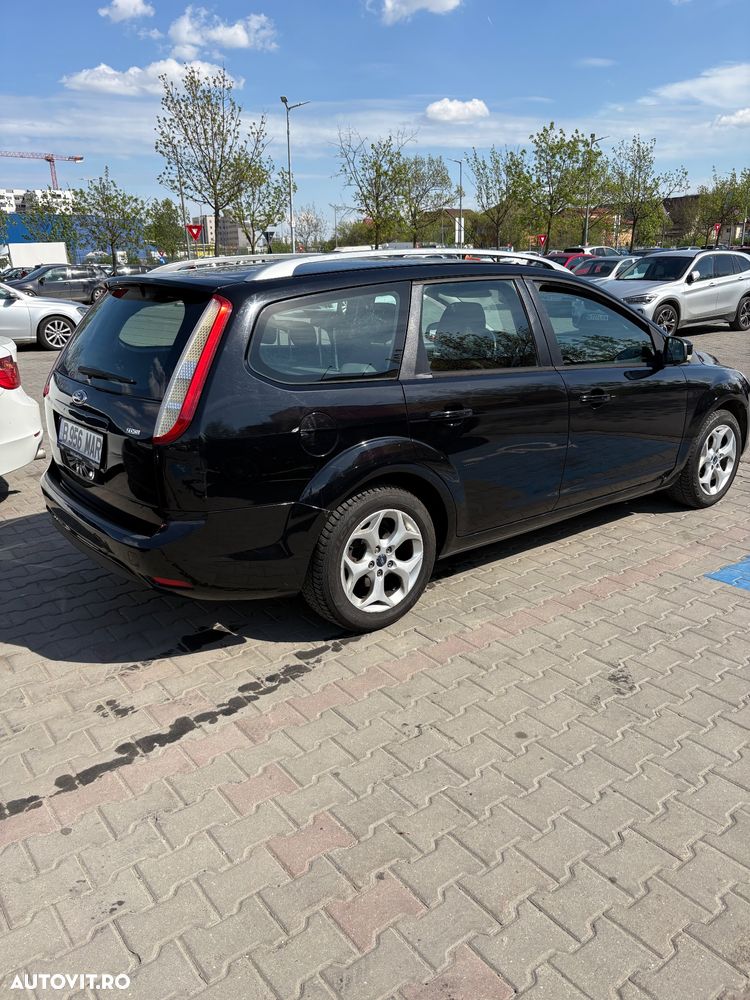 Ford Focus 1.6 TDCI DPF Style - 3