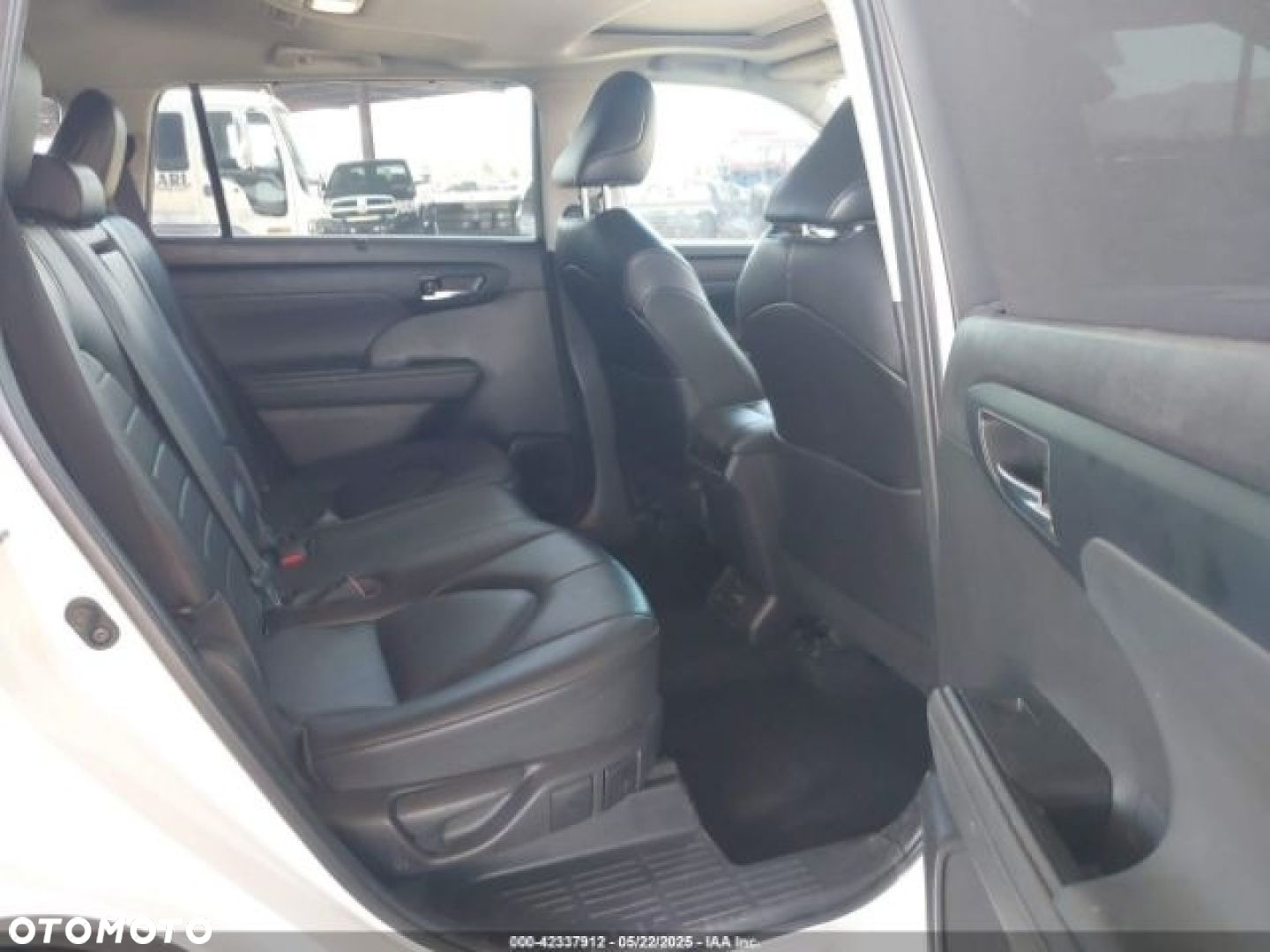 Toyota Highlander - 10